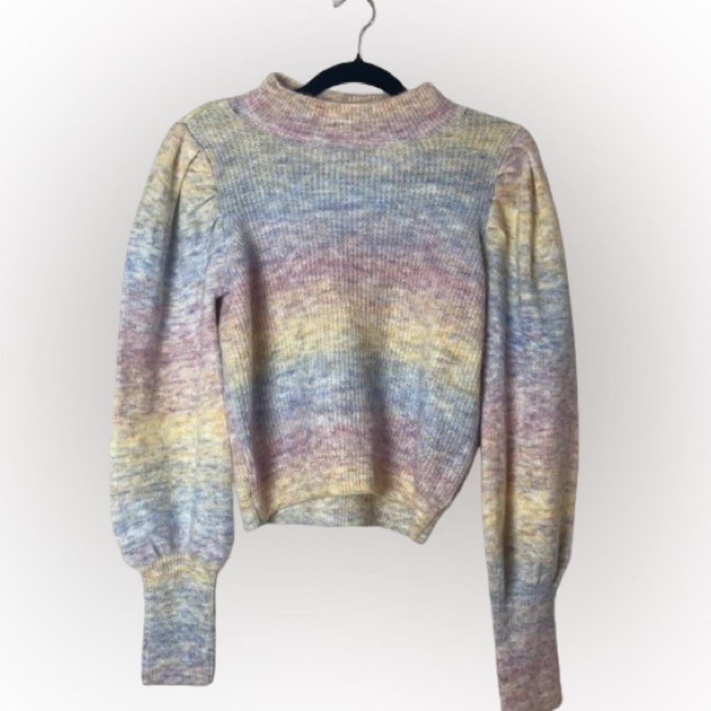 NWT!! Adorable, pastel, puff sleeve, sweater, women’s M